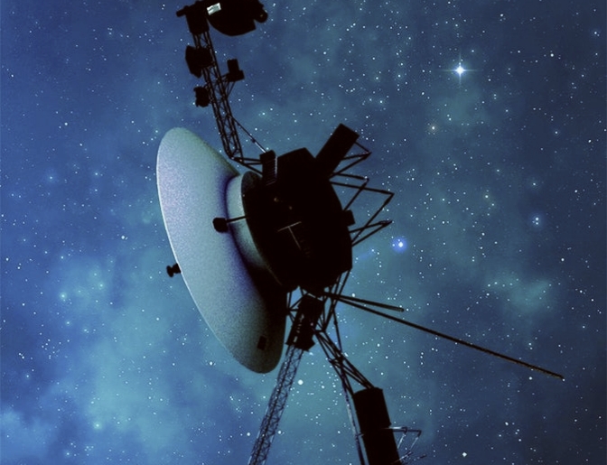 Voyager 1 zmuszona do korzystania z radiostacji niskiej mocy po 43 latach