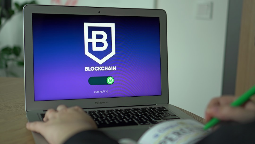 Blockchain poza kryptowalutami – praktyczne zastosowania w różnych branżach