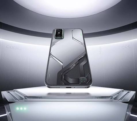Infinix GT 30 – czy nowy smartfon gamingowy spełni oczekiwania graczy?