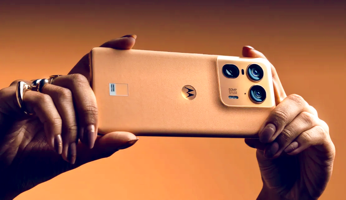 Motorola Edge 50 Neo 12/512GB – czy warto kupić w 2025?