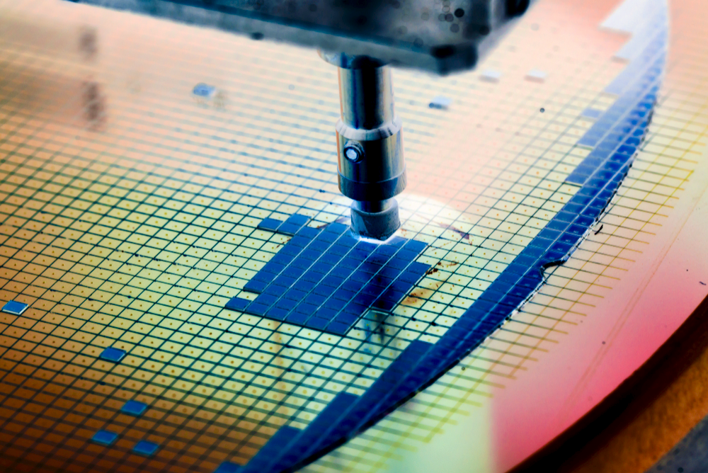 Litografia EUV: jak niemożliwa technologia uratowała Prawo Moore’a