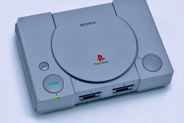 Jak PS1 stał się PS1Pro: modernizacja retro konsoli