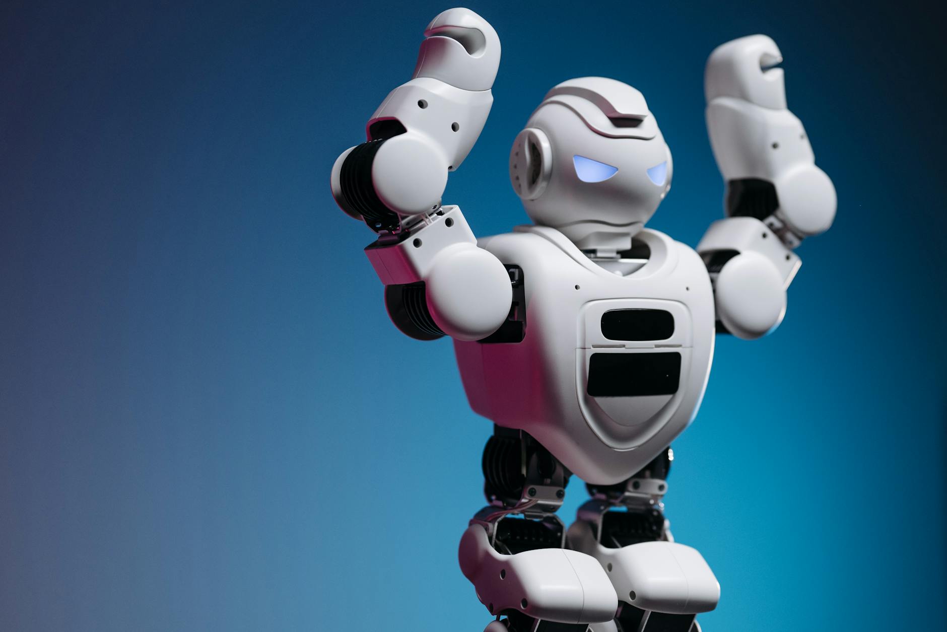 Jakie roboty open-source wspierają naukę i badania?