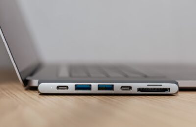 Najlepsze huby USB-C Thunderbolt 4 — ranking 2026