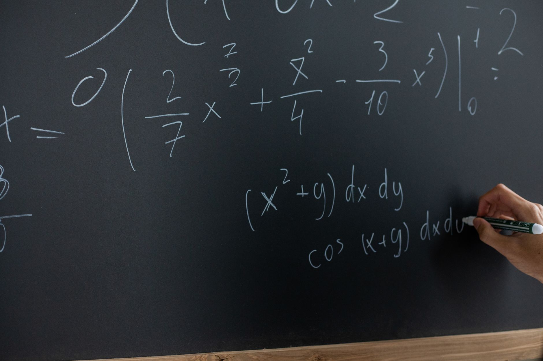 AI rozwiązała hipotezę jakobianową – przełom w matematyce