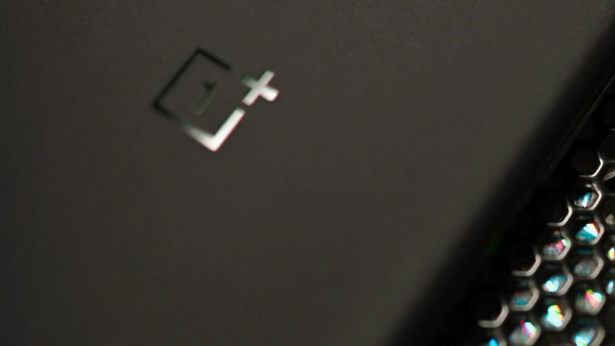OnePlus wyszedł z Europy. Oto 10 telefonów, które kupisz zamiast niego