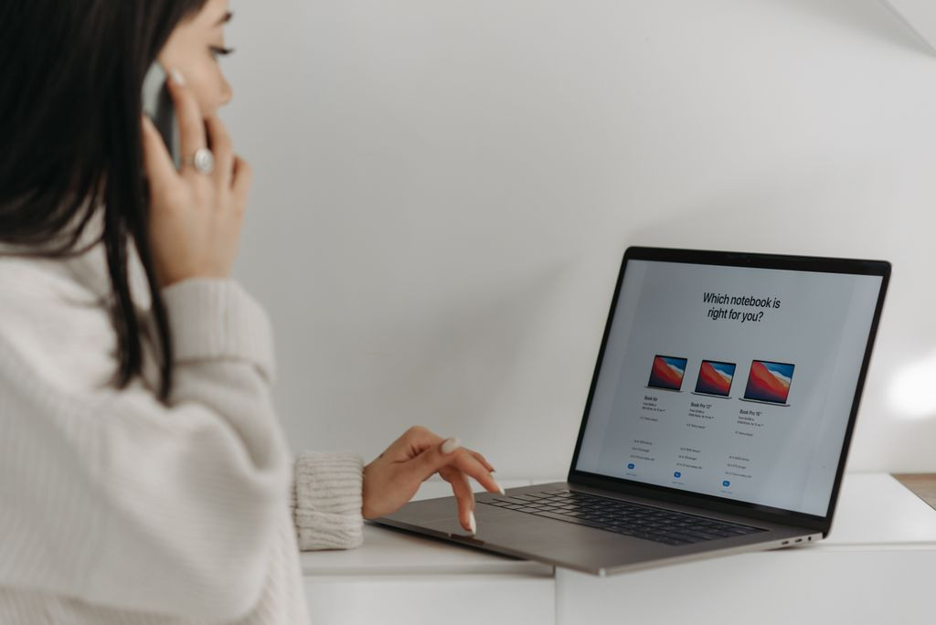 Co wyróżnia Dell Pro na tle zwykłych laptopów?