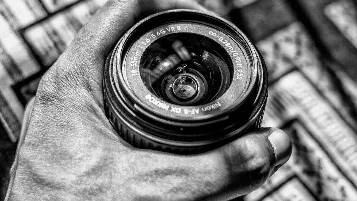 Sony RX10 V – test aparatu, który próbuje zastąpić cały plecak z obiektywami