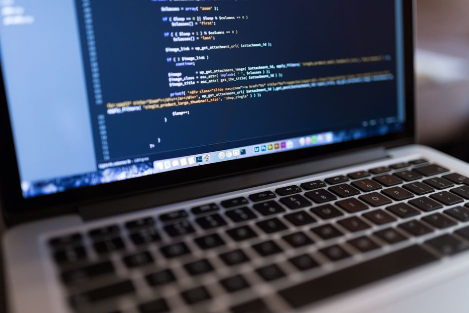 Kompletny przewodnik po projektowaniu responsywnych stron internetowych w 2026 roku
