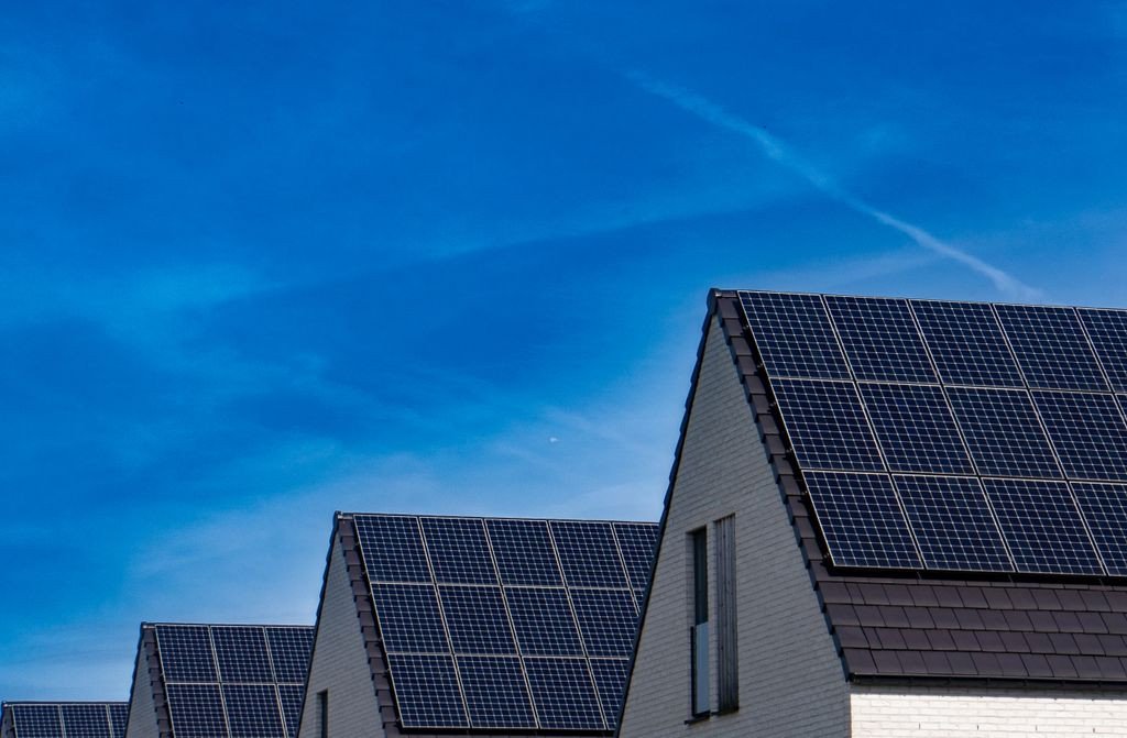 Czy oszczędzanie energii w domu wymaga dużych nakładów?