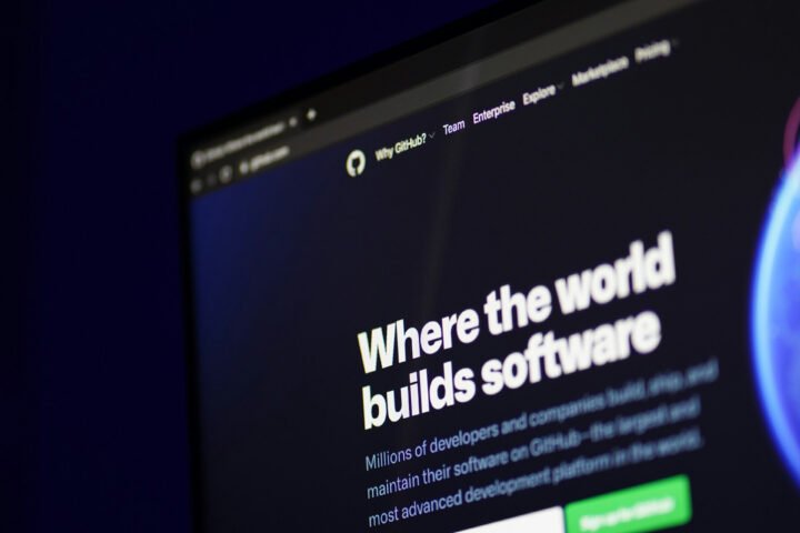 12 repozytoriów GitHub dla programistów AI?