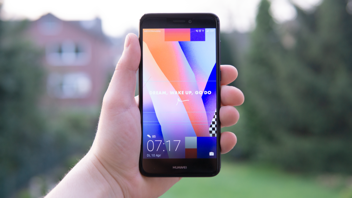 Jakie smartfony z HarmonyOS warto kupić w 2026?