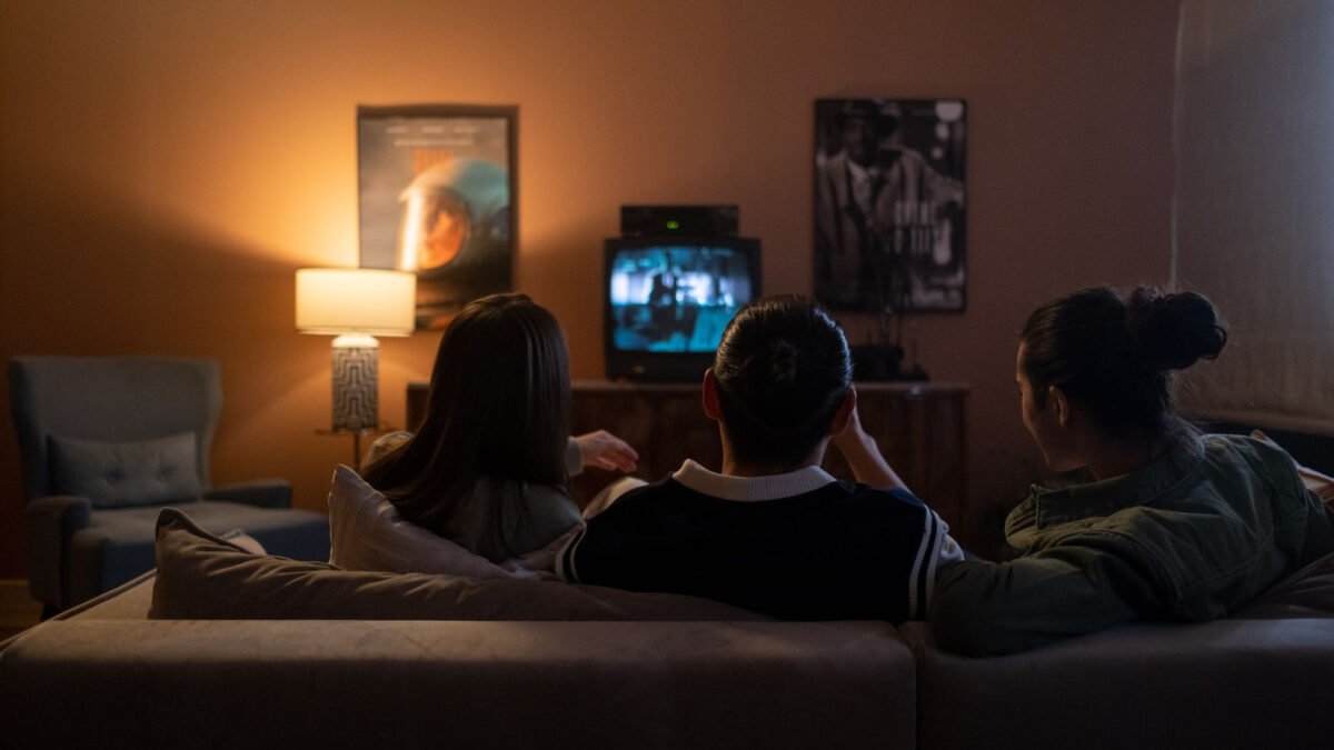 Jak wybrać najlepszy telewizor OLED do 5000 zł?