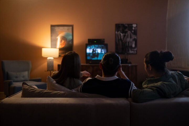 Jak wybrać najlepszy telewizor OLED do 5000 zł?